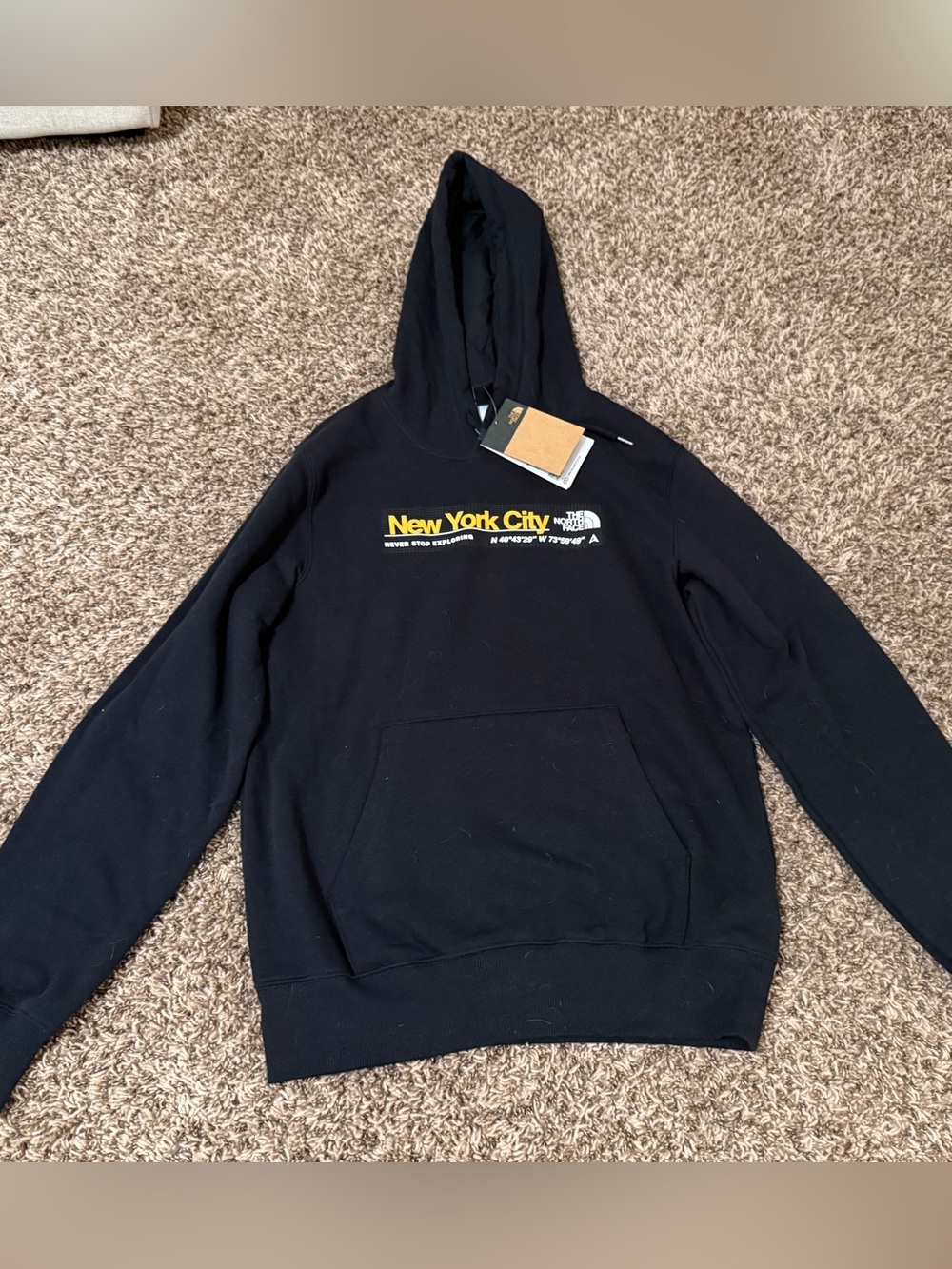 The North Face Black New York City Logo Hoodie - Men's